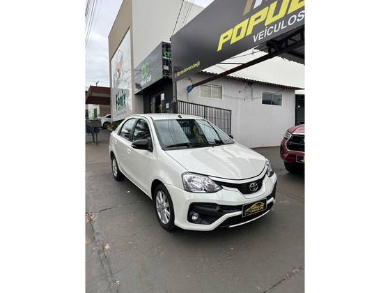TOYOTA ETIOS 1.5 XLS 16V FLEX 4P AUTOMÁTICO TOYOTA ETIOS 1.5 XLS 16V FLEX 4P AUTOMÁTICO